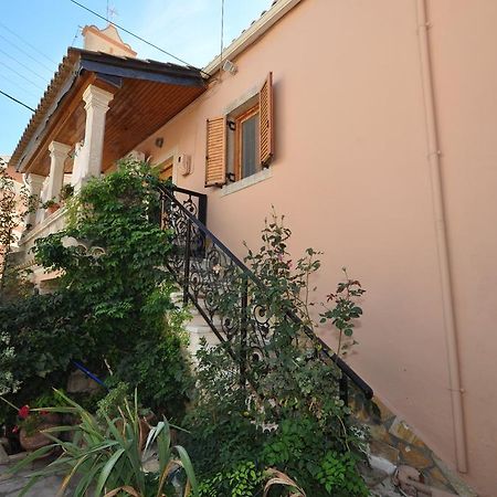 Villa Makrades パレオカストリッツア エクステリア 写真