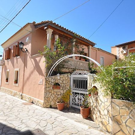 Villa Makrades パレオカストリッツア エクステリア 写真